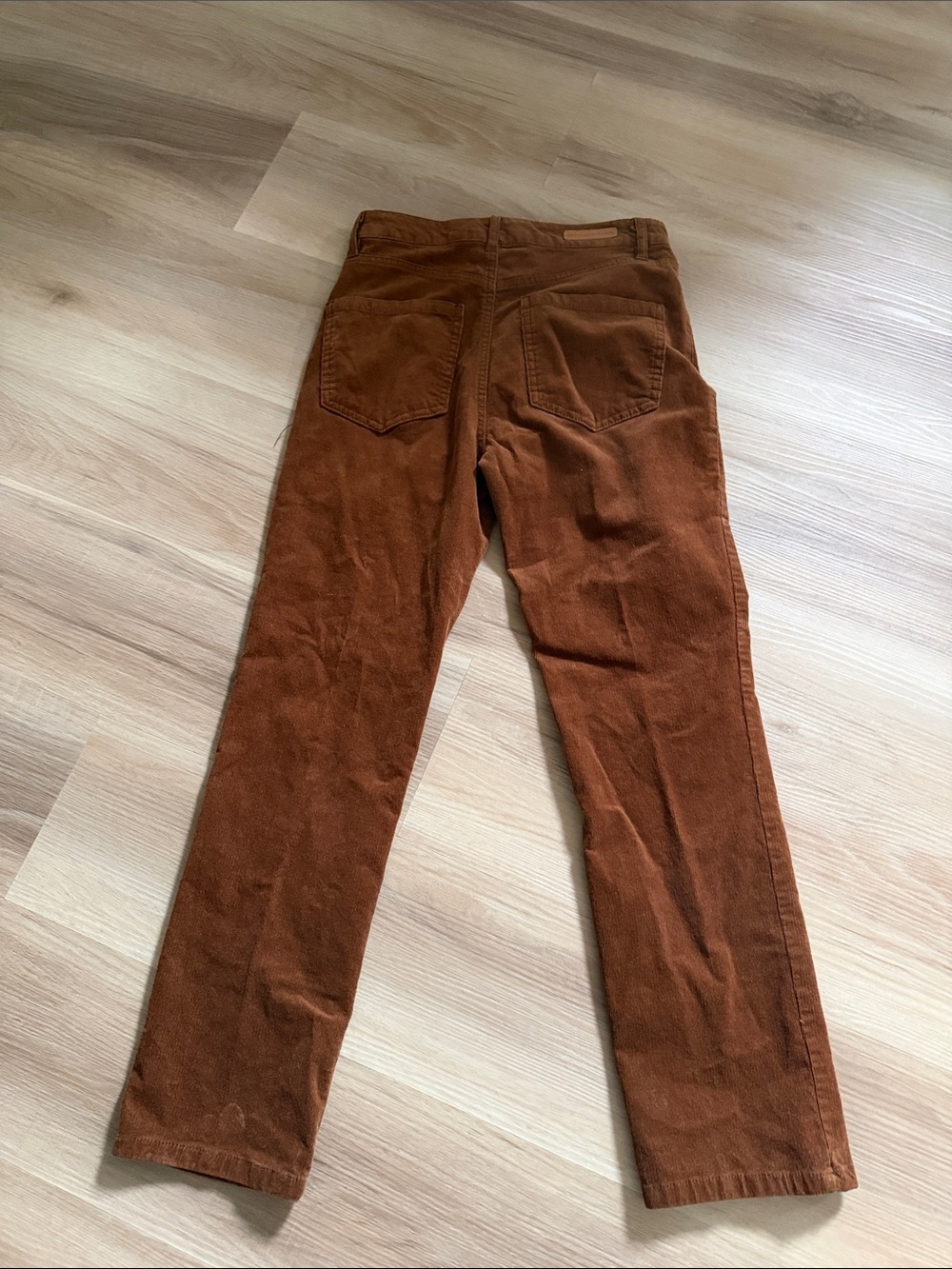 Sanctuary Women's Straight-Leg Corduroy Pants in Rust - Picture 4 of 4